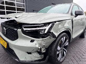 Volvo XC40 2.0 B4 16V Mild Hybrid Autom. SUV  Elektrisch Benzine 1.969cc 145kW (197pk) FWD picture 32
