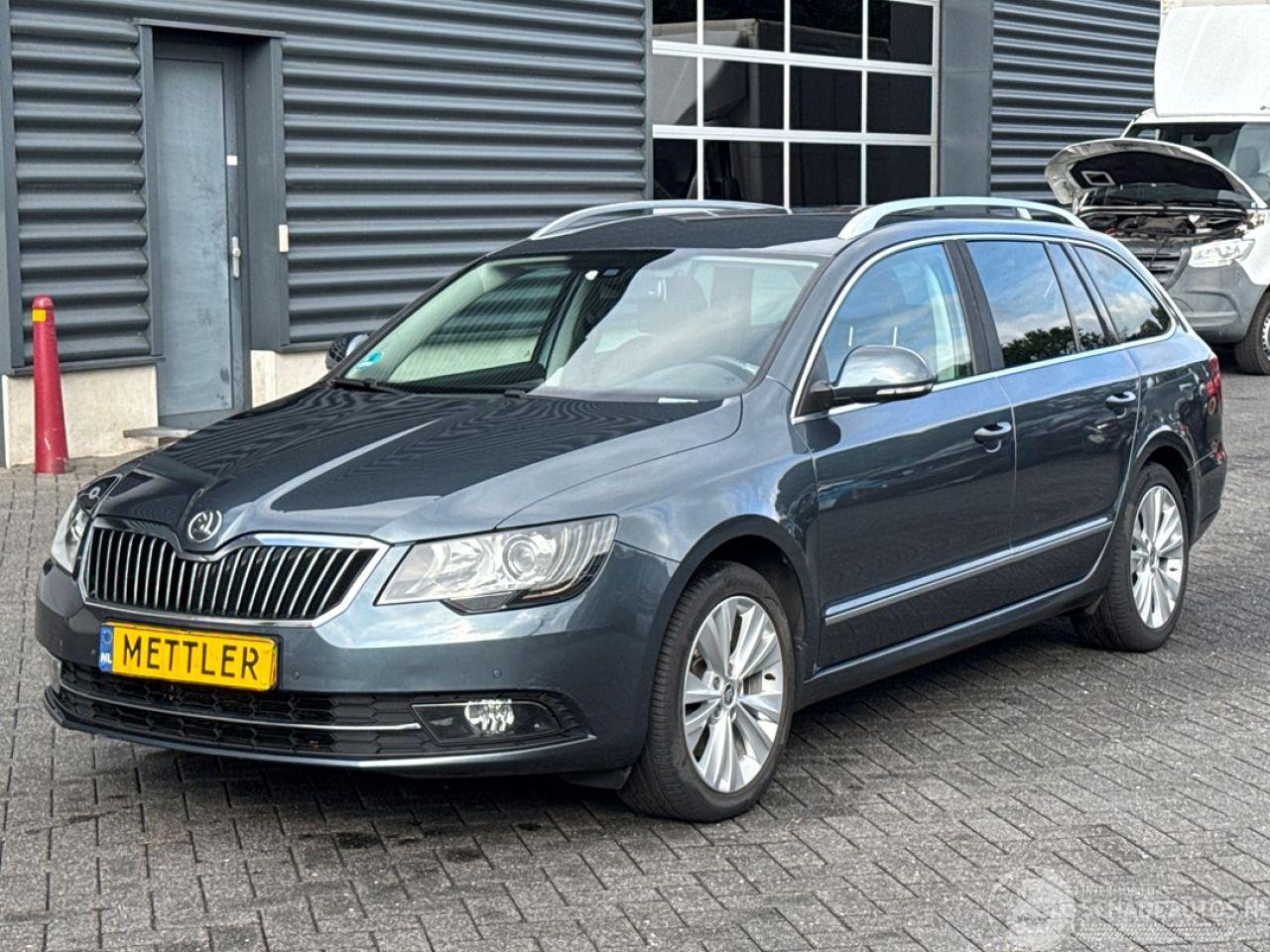 Skoda Superb 1.8 TSI 16V Combi/o  Benzine 1.798cc 118kW (160pk) FWD