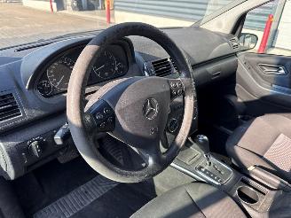 Mercedes A-klasse 1.7 A-170 5-Drs. Hatchback 4Dr Benzine 1.699cc 85kW (116pk) FWD picture 11