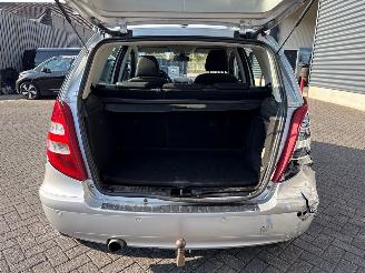 Mercedes A-klasse 1.7 A-170 5-Drs. Hatchback 4Dr Benzine 1.699cc 85kW (116pk) FWD picture 9