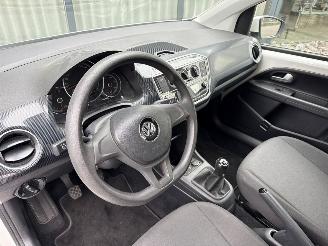 Volkswagen Up! 1.0 12V 60 Hatchback  Benzine 999cc 44kW (60pk) FWD picture 12