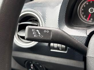 Volkswagen Up! 1.0 12V 60 Hatchback  Benzine 999cc 44kW (60pk) FWD picture 16