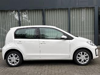 Volkswagen Up! 1.0 12V 60 Hatchback  Benzine 999cc 44kW (60pk) FWD picture 6
