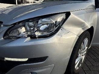 Peugeot 308 1.2 12V VTi PureTech 82 Hatchback 4Dr Benzine 1.199cc 60kW (82pk) FWD picture 28