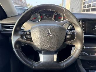 Peugeot 308 1.2 12V VTi PureTech 82 Hatchback 4Dr Benzine 1.199cc 60kW (82pk) FWD picture 14