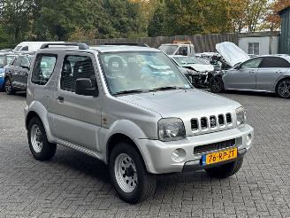 Suzuki Jimny 1.3i 16V VVT 4x4 Metal Top Jeep/SUV  Benzine 1.328cc 63kW (86pk) 4x4 picture 7
