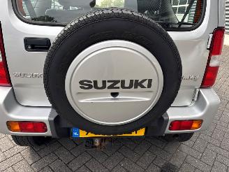 Suzuki Jimny 1.3i 16V VVT 4x4 Metal Top Jeep/SUV  Benzine 1.328cc 63kW (86pk) 4x4 picture 9