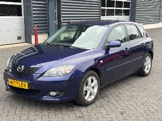  Mazda 3 1.6i 16V Hatchback  Benzine 1.598cc 77kW (105pk) FWD 2004/3