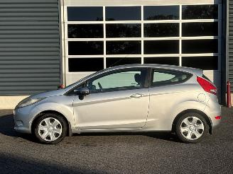 Ford Fiesta 1.25 16V Hatchback  Benzine 1.242cc 44kW (60pk) FWD picture 2