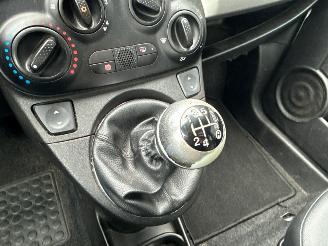 Fiat 500 0.9 TwinAir 85 Hatchback  Benzine 875cc 63kW (86pk) FWD picture 18