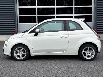 Fiat 500 0.9 TwinAir 85 Hatchback  Benzine 875cc 63kW (86pk) FWD picture 2