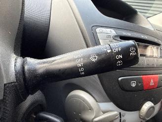 Toyota Aygo 1.0 12V VVT-i Hatchback  Benzine 998cc 50kW (68pk) FWD picture 18