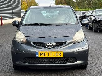 Toyota Aygo 1.0 12V VVT-i Hatchback  Benzine 998cc 50kW (68pk) FWD picture 8