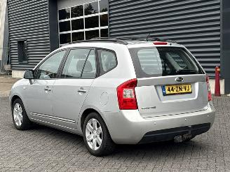 Kia Carens 2.0i CVVT 16V MPV  Benzine 1.998cc 106kW (144pk) FWD picture 3