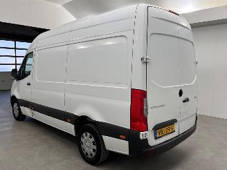 Mercedes Sprinter 514 CDI 2.1 D RWD Bestel  Diesel 2.143cc 105kW (143pk) RWD Koelwagen picture 3