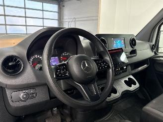 Mercedes Sprinter 514 CDI 2.1 D RWD Bestel  Diesel 2.143cc 105kW (143pk) RWD Koelwagen picture 9