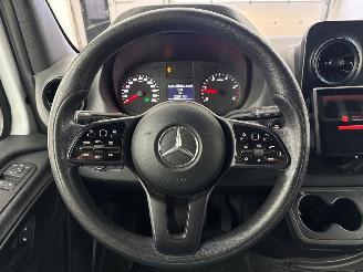 Mercedes Sprinter 514 CDI 2.1 D RWD Bestel  Diesel 2.143cc 105kW (143pk) RWD Koelwagen picture 12