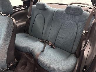 Ford Ka 1.3i Hatchback  Benzine 1.299cc 44kW (60pk) FWD airco picture 10
