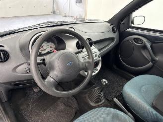 Ford Ka 1.3i Hatchback  Benzine 1.299cc 44kW (60pk) FWD airco picture 12