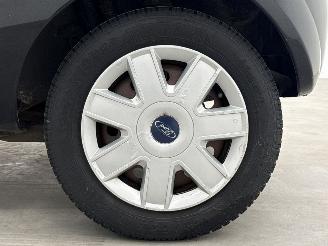 Ford Ka 1.3i Hatchback  Benzine 1.299cc 44kW (60pk) FWD airco picture 22
