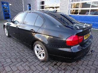 BMW 3-serie 318i CORPORATE LUXURY LINE picture 2