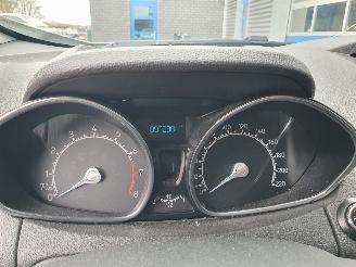 Ford EcoSport 1.0 EcoBoost Titanium S picture 16
