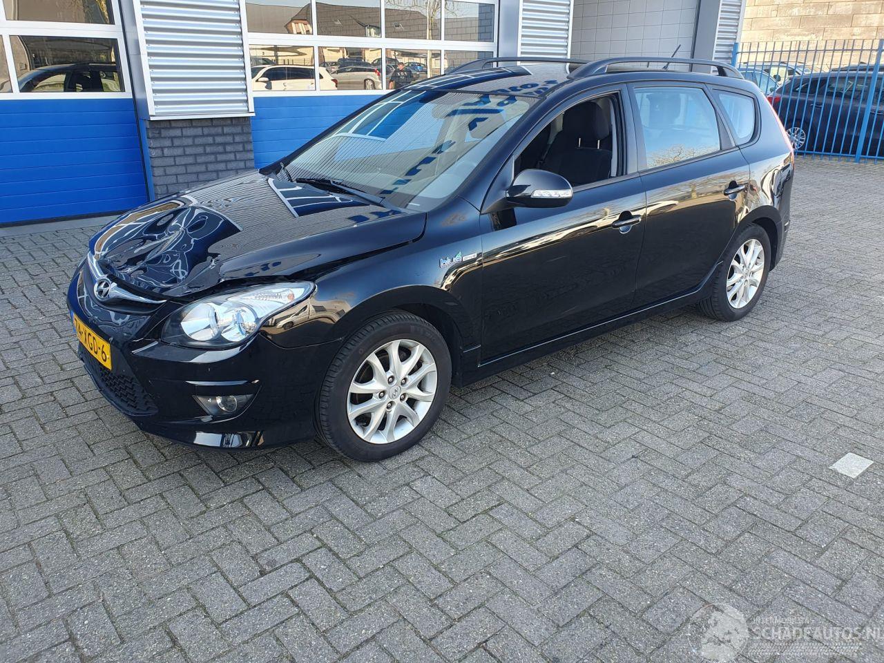 Hyundai I-30 CW 1.6i i-Motion