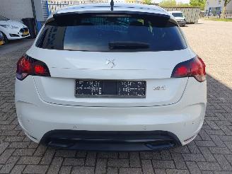 Citroën DS4 T/VS  Automaat Luxemburgs kenteken picture 4