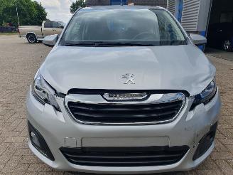 Peugeot 108 1.0 AUTOMAAT picture 8