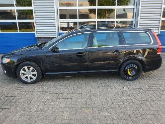 Volvo V-70 AUTOMAAT 1.6 D2 Nordic+ picture 3