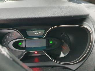 Renault Captur 0.9 TCe Bose picture 18