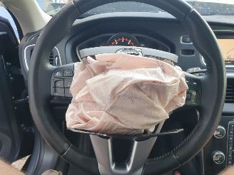 Volvo V-40 Cross Country 1.5 T3 Kinetic Automaat picture 22