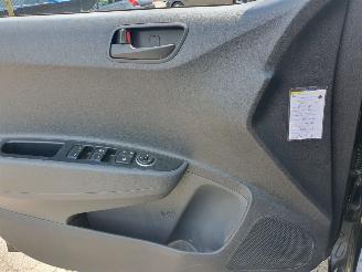 Hyundai I-10 1.0i Comfort picture 15