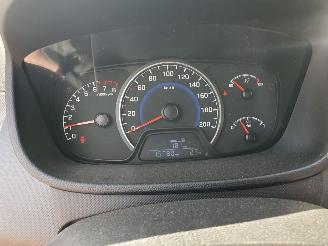 Hyundai I-10 1.0i Comfort picture 19