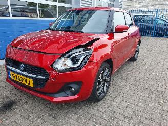 Vaurioauto  passenger cars Suzuki Swift 1.2 Style Smart Hybrid 2023/4
