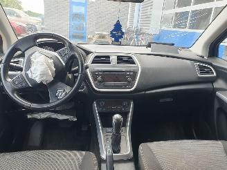 Suzuki SX4 1.6 Exclusive picture 21