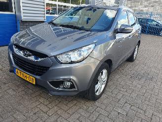Vaurioauto  passenger cars Hyundai Ix35 1.6i GDI Style 2014/10