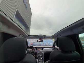 Peugeot 508 1.6 e-THP Blue Lease Executive picture 17