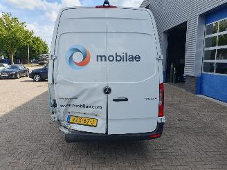 Mercedes Sprinter 317 1.9 CDI L2H2 RWD picture 4