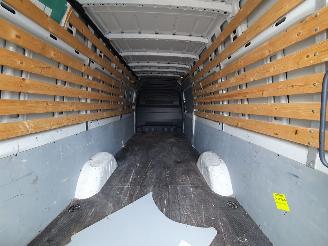 Mercedes Sprinter 317 1.9 CDI L2H2 RWD picture 33