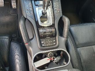 Porsche Cayenne 4.8 S automaat picture 26