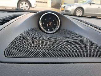 Porsche Cayenne 4.8 S automaat picture 21