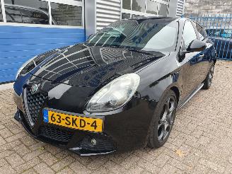 Schadeauto Alfa Romeo Giulietta 1.4 T Distinctive 2011/10