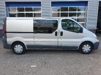 Nissan Primastar 2.0 dCi 350L DC picture 6