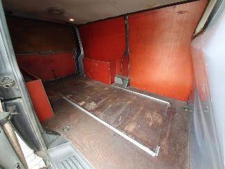 Volkswagen Transporter 2.0 TDI L2H1 DC Trendline Automaat picture 22