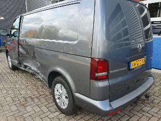 Volkswagen Transporter 2.0 TDI L2H1 DC Trendline Automaat picture 3