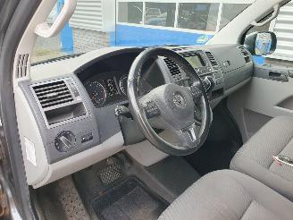 Volkswagen Transporter 2.0 TDI L2H1 DC Trendline Automaat picture 13