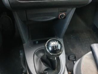 Volkswagen Caddy 2.0 sdi picture 18