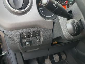 Peugeot Partner 1.2 PureTech Active picture 19