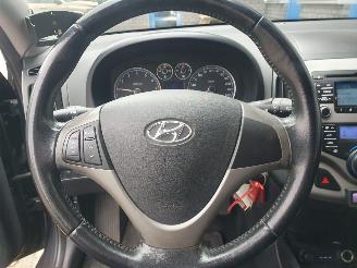 Hyundai I-30 CW 1.4i Blue Dynamic picture 15